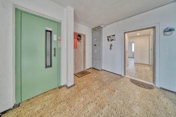 Pronájem bytu 2+kk v osobním vlastnictví 45 m², Praha 9 - Horní Počernice