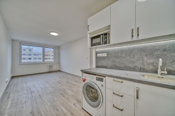 Pronájem bytu 2+kk v osobním vlastnictví 45 m², Praha 9 - Horní Počernice