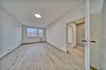 Pronájem bytu 2+kk v osobním vlastnictví 45 m², Praha 9 - Horní Počernice