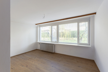 Pronájem domu 220 m², Praha 8 - Kobylisy