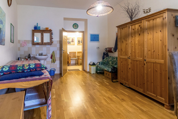 Prodej bytu 2+kk v osobním vlastnictví 53 m², Praha 10 - Vršovice