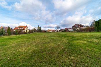 severní pohled foto 3 - Prodej pozemku 1335 m², Babice nad Svitavou