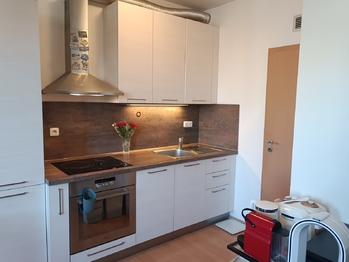 Pronájem bytu 1+kk v osobním vlastnictví 30 m², Praha 10 - Hostivař