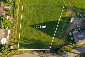 Prodej pozemku 1201 m², Zárubice