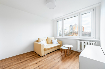Pronájem bytu 3+kk v osobním vlastnictví 55 m², Praha 8 - Kobylisy