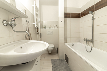 Pronájem bytu 1+kk v osobním vlastnictví 30 m², Praha 2 - Nové Město