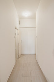 Pronájem bytu 1+kk v osobním vlastnictví 30 m², Praha 2 - Nové Město