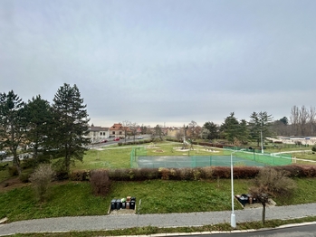 Výhled z domu - Prodej nájemního domu 150 m², Slaný