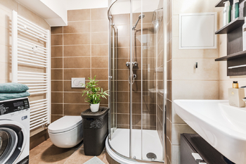 Prodej bytu 1+kk v osobním vlastnictví 33 m², Praha 7 - Holešovice