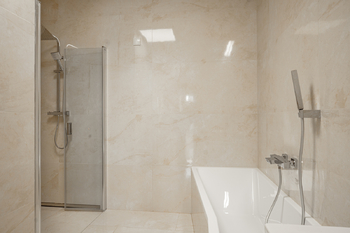 3+kk - koupelna ... - Pronájem bytu 3+kk v osobním vlastnictví 71 m², Havlíčkův Brod