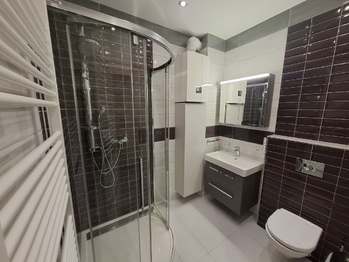 Prodej bytu 2+1 v osobním vlastnictví 64 m², Znojmo