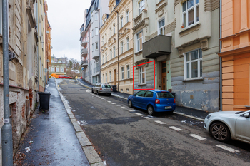 Prodej bytu 1+1 v osobním vlastnictví 53 m², Karlovy Vary