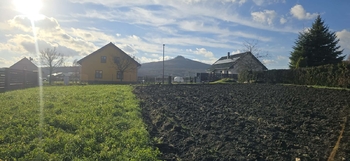 Prodej pozemku 701 m², Velemín