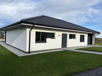 Pronájem domu 162 m², Dobratice