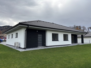 Pronájem domu 162 m², Dobratice