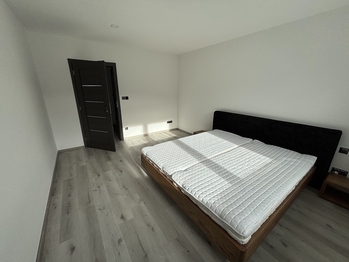 Pronájem domu 162 m², Dobratice