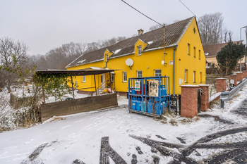 Prodej domu 231 m², Petrovice