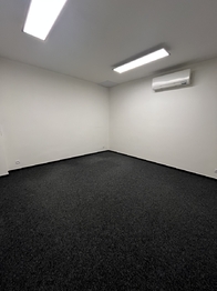 Kancelář - Pronájem kancelářských prostor 102 m², Praha 5 - Smíchov