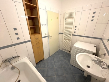 Prodej bytu 3+kk v osobním vlastnictví 70 m², Praha 9 - Letňany