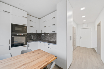 Pronájem bytu 1+1 v osobním vlastnictví 47 m², Hradec Králové