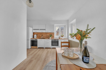 Prodej bytu 2+1 v osobním vlastnictví 94 m², Zbuzany