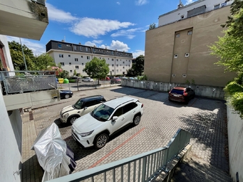 Pronájem bytu 2+kk v osobním vlastnictví 57 m², Praha 10 - Vršovice