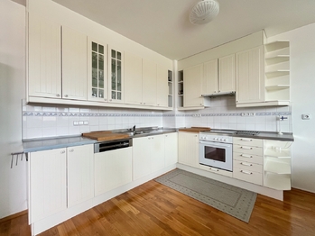 Pronájem bytu 2+kk v osobním vlastnictví 57 m², Praha 10 - Vršovice