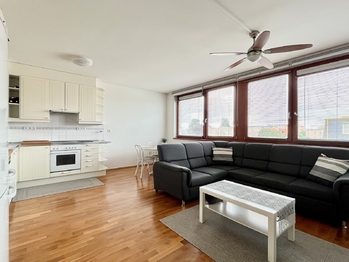 Pronájem bytu 2+kk v osobním vlastnictví 57 m², Praha 10 - Vršovice