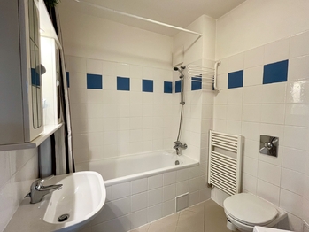 Pronájem bytu 2+kk v osobním vlastnictví 57 m², Praha 10 - Vršovice