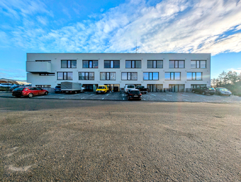 parkování v areálu ... - Pronájem kancelářských prostor 36 m², Havlíčkův Brod