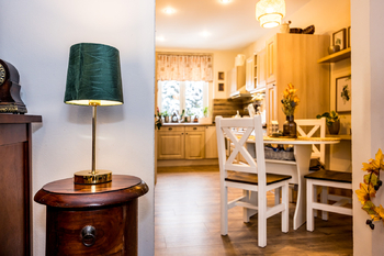 Vstup do kuchyně s jídelnou - Prodej domu 234 m², Krupka