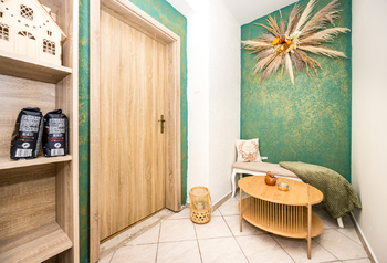 Čekárna u salonů - Prodej domu 234 m², Krupka