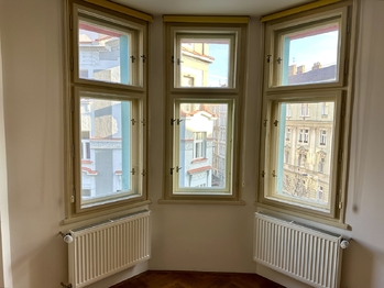 Pronájem bytu 3+kk v osobním vlastnictví 137 m², Praha 3 - Žižkov
