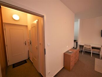 Pronájem bytu 1+kk v osobním vlastnictví 26 m², Praha 4 - Krč