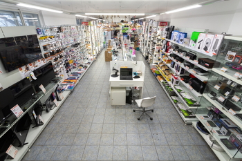 Pronájem obchodních prostor 501 m², Praha 10 - Strašnice