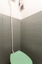 Pronájem obchodních prostor 501 m², Praha 10 - Strašnice