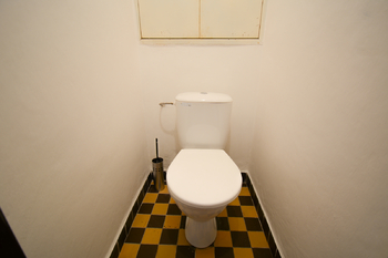 WC - Prodej bytu 3+1 v osobním vlastnictví 74 m², Pardubice