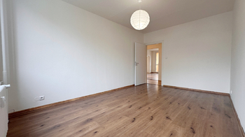 Pokoj 1 - Prodej bytu 4+1 v družstevním vlastnictví 109 m², Praha 9 - Černý Most