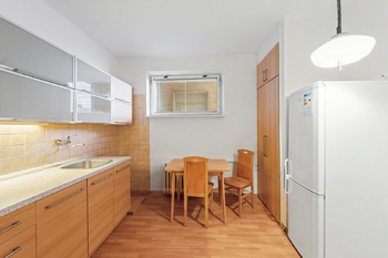 Kuchyň  - Prodej bytu 3+1 v osobním vlastnictví 100 m², Praha 6 - Břevnov