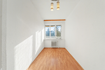 Dětský pokoj - Prodej bytu 3+1 v osobním vlastnictví 100 m², Praha 6 - Břevnov