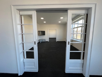 Prodej kancelářských prostor 450 m², Teplice