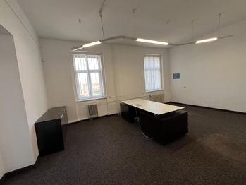 Prodej kancelářských prostor 450 m², Teplice