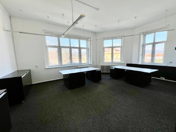Prodej kancelářských prostor 450 m², Teplice