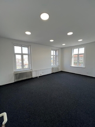 Prodej kancelářských prostor 450 m², Teplice