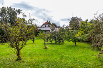 Prodej pozemku 1148 m², Říčany