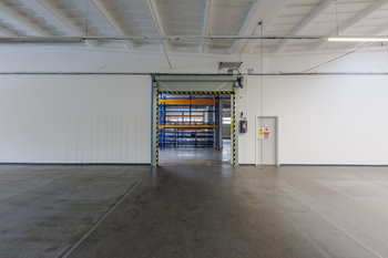 Pronájem výrobních prostor 1300 m², Chodová Planá