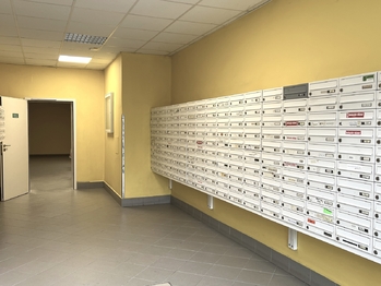 Prodej bytu 1+kk v družstevním vlastnictví 27 m², Praha 4 - Háje