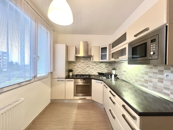 Prodej bytu 4+1 v družstevním vlastnictví 80 m², Chomutov