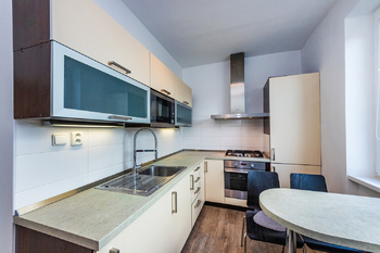 Pronájem bytu 2+1 v osobním vlastnictví 54 m², Praha 6 - Veleslavín