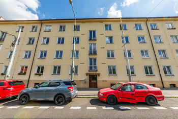 Pronájem bytu 3+1 v osobním vlastnictví 62 m², Praha 6 - Břevnov